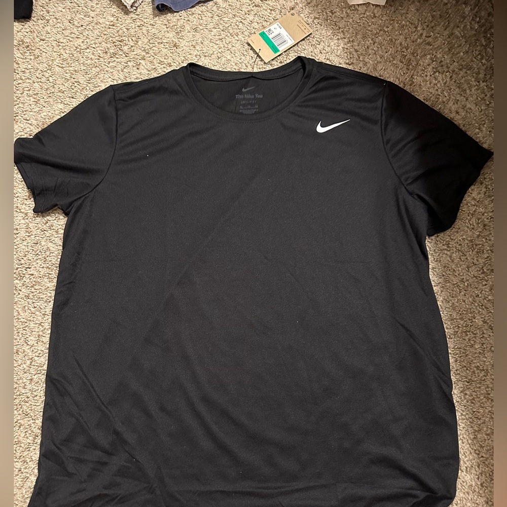 2 pack Nike workout shirts